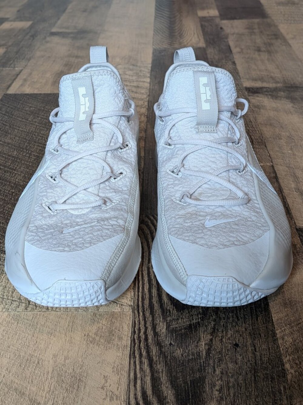 Nike LeBron TR 1 Phantom Mesh Basketball Shoes - Picture 3 of 8